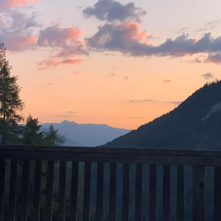 Semesterbostad Neuwertiges 2-zi-ferienchalet - 55m2 By Interhome Monstein